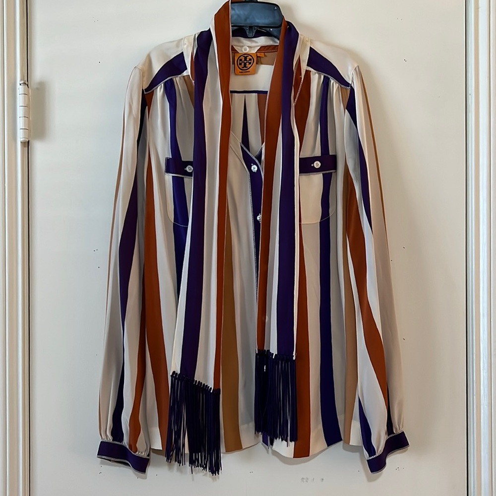 EVERYTHING MUST GO! Tory Burch Silk blouse
